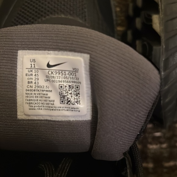 Nike React SFS Carbon Sneaker Shoes NWT - Picture 6 of 6